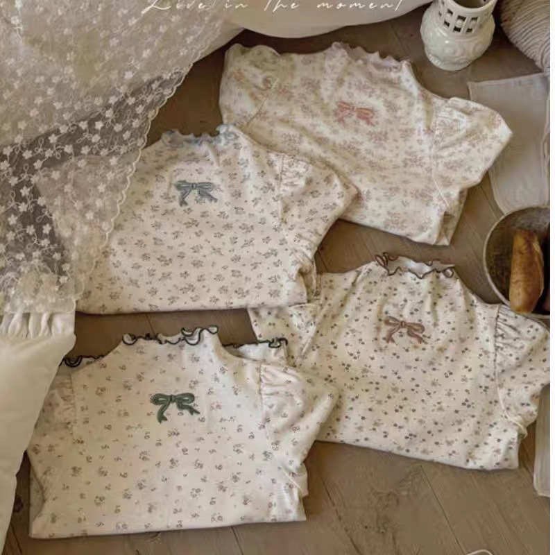 2025秋新品★子供服　トップス★73CM〜120cm 4色