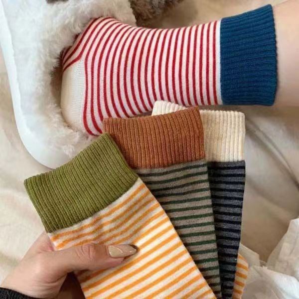 2025★レディース靴下★ソックス★ 4色