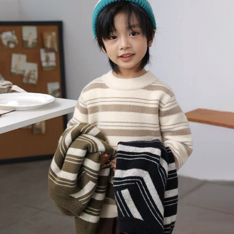 2025冬新品★子供服　セーター★110cm〜160cm 3色