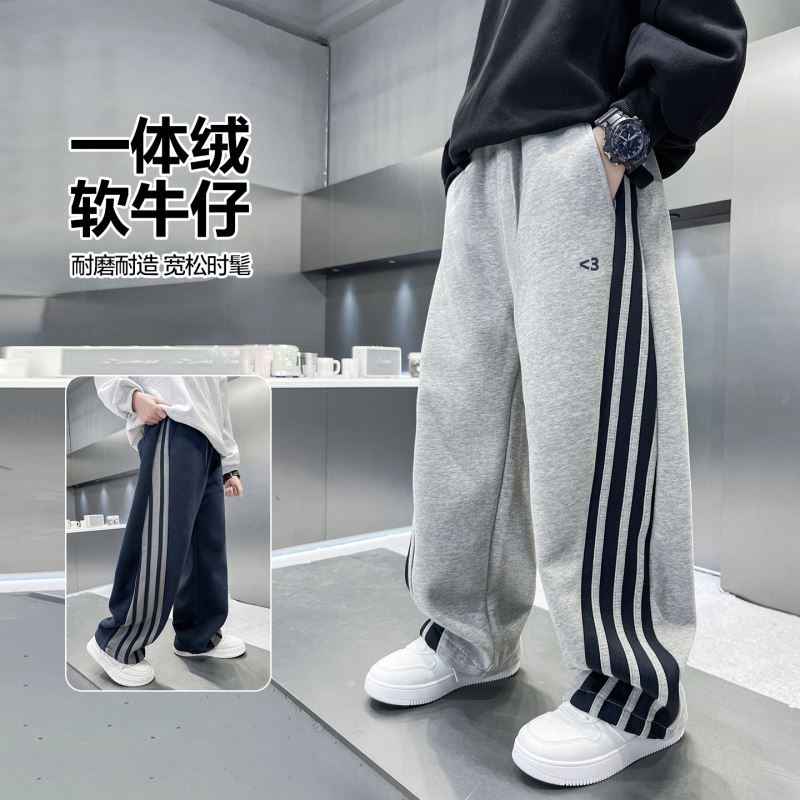 2026新入荷★子供服　ズボン　裏起毛★130cm〜180cm 2色