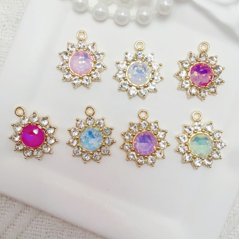 DIYパーツ★芸DIY★チャーム★デコパーツ★アクセサリー★手芸材料