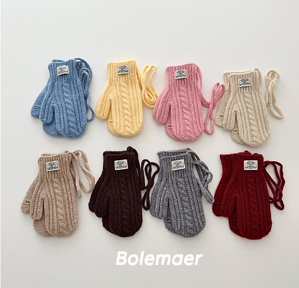 2026秋新品★大人気　キッズ用★子供　手袋★8色