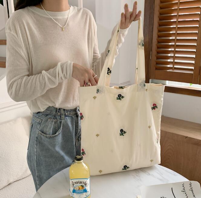 バッグ★ショルダーバッグ★ズックバッグ★大容量★カジュアル★刺繍