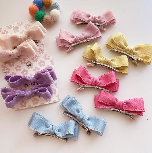 超人気の髪飾り!!★　ヘアアクセサリー　★ヘアクリップ★2p