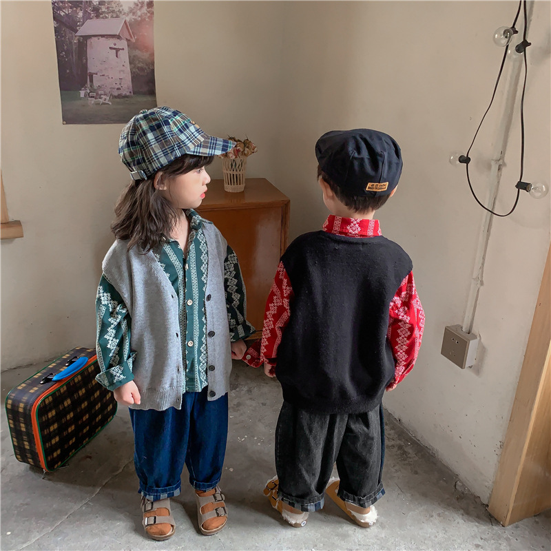 お勧め キッズ男女 春夏新作 ベスト 無地 ニット セーター 袖なし上着2色 チョッキ 韓国風子供服 80-130