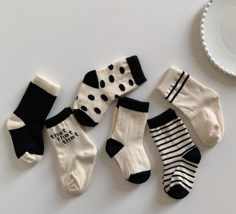 2023年★新入荷★子供靴下　ソックス★S〜L　6種