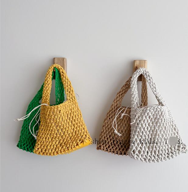 新登場★可愛い子供バッグ　ハンドバッグ★4色