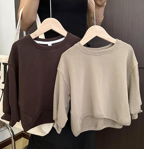 2023秋新品★子供服　トップス★90-140cm★2色