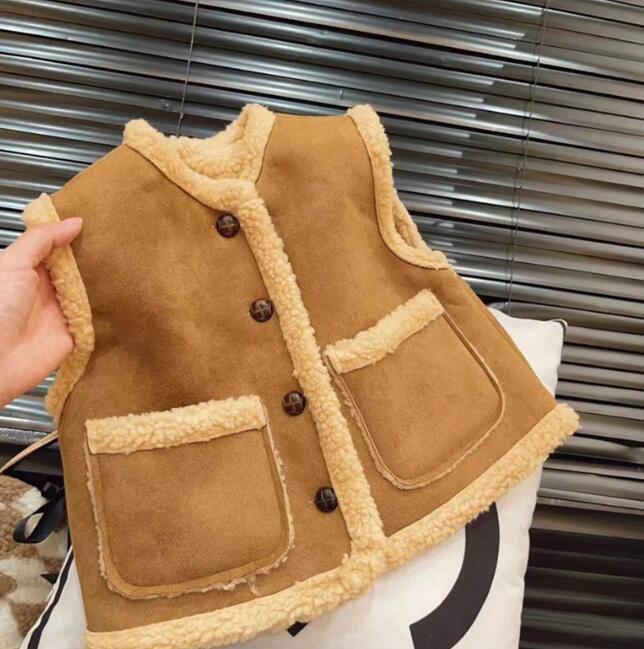 子供服★トップス★チョッキ★ベスト★韓国風子供服★キッズ★男女兼用★90-140CM