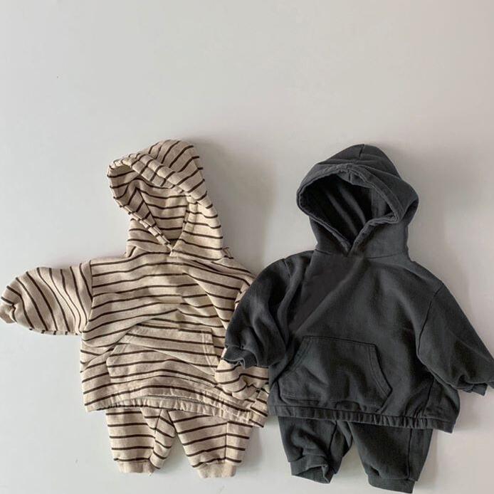 子供服★トップス+ズボン★セットアップ★韓国風子供服★キッズ★男女兼用★2色★80-130CM