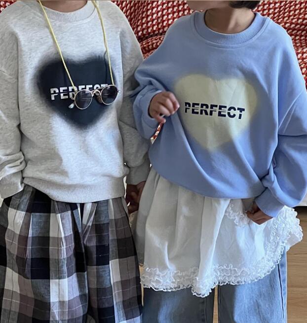 2024年新品J★子供服　トップス★80-140cm★2色