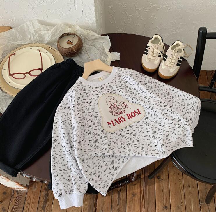 2024新品★子供服　トップス★100-140cm★2色