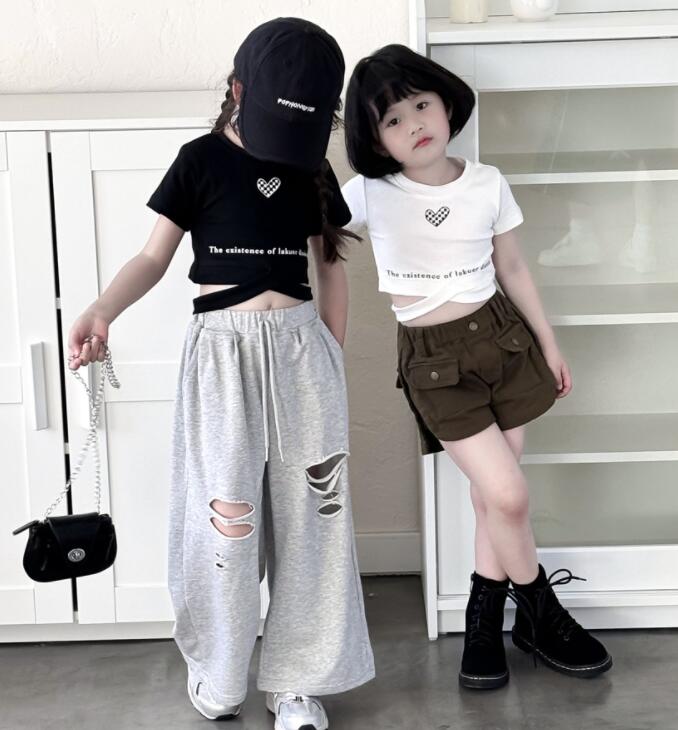 2024夏新品Y★子供服　トップス★90-150cm★2色