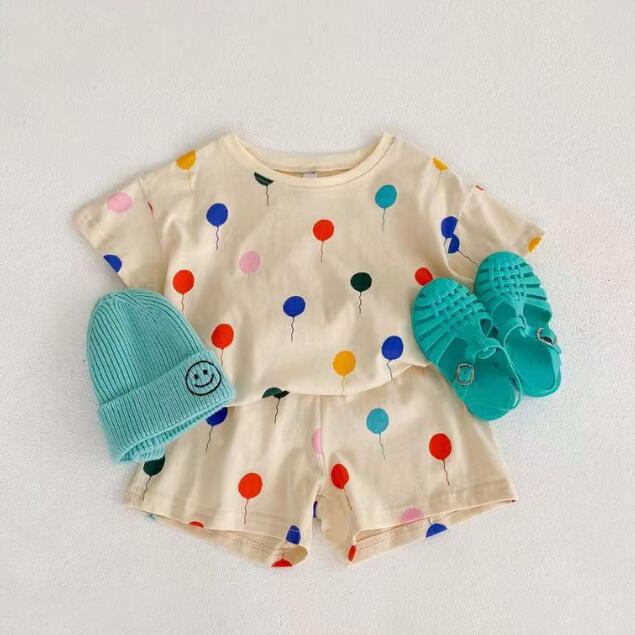 子供服★トップス+パンツ★セットアップ★キッズ★部屋着★3色★90-140CM