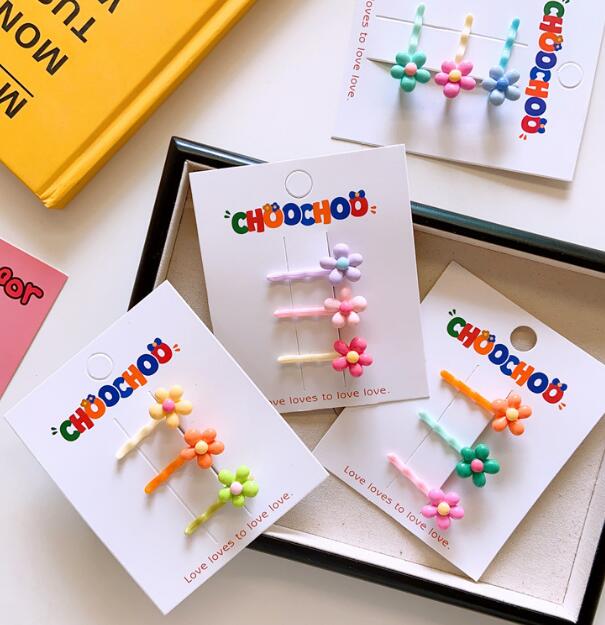 「2024」髪飾り★まとめ髪用★ヘアアクセサリー★子供用★ヘアピン★可愛い★3枚入り