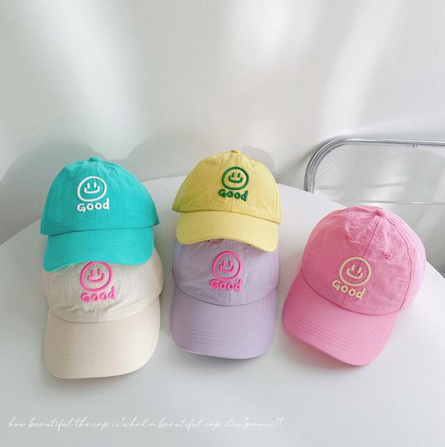 「2024」子供用★帽子★キャップ★キッズ★男女兼用★野球帽★速乾★笑顔★8色