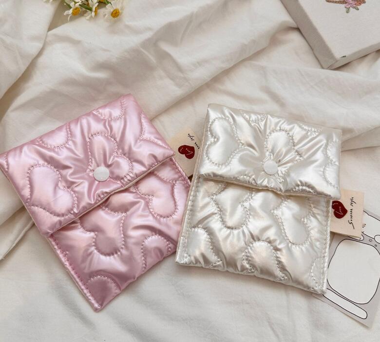 ★収納袋★可愛い財布　化粧袋　ハンドバッグ★2色