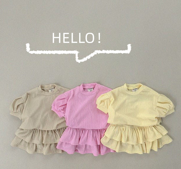 「2024」子供服★トップス+スカート★セットアップ★韓国風子供服★3色★80-130CM