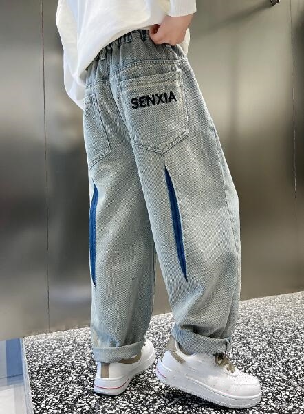 2024新入荷★子供服　デニムズボン★120cm〜170cm