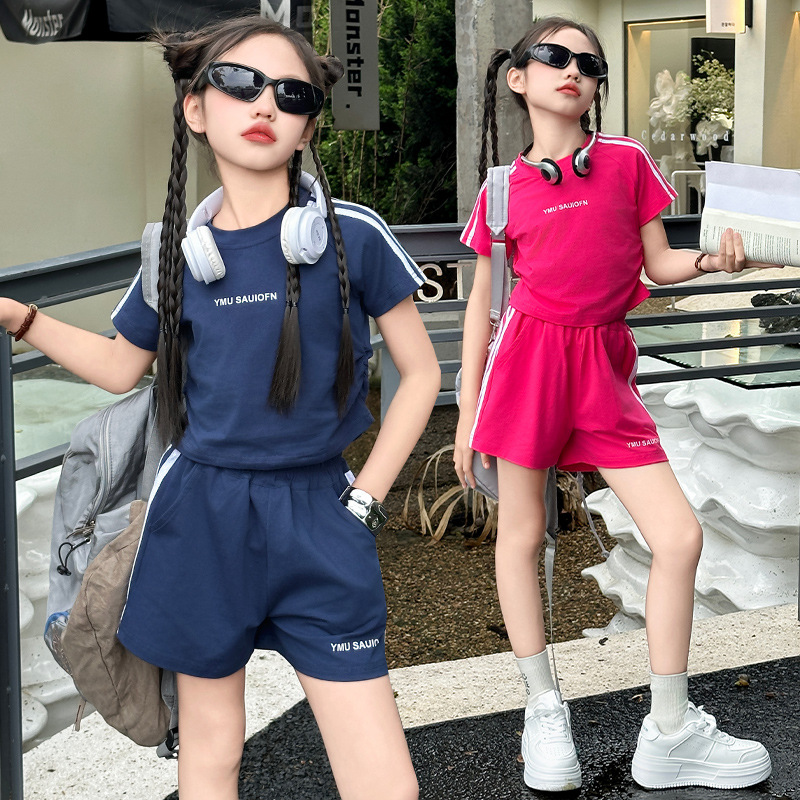 2024新品★子供服　セットアップ★120cm〜170cm 2色