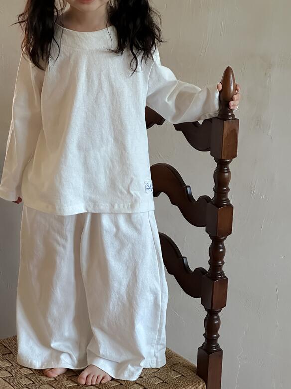 2024秋新品★子供服　セットアップ★90cm〜150cm 3色