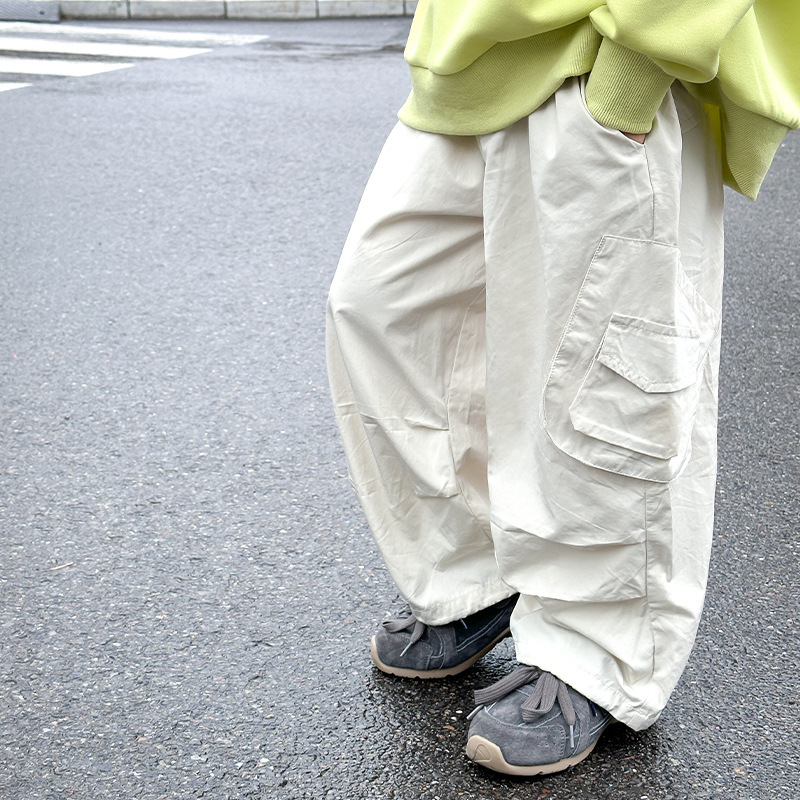 2024秋新入荷★子供服　ズボン★100cm〜150cm 3色