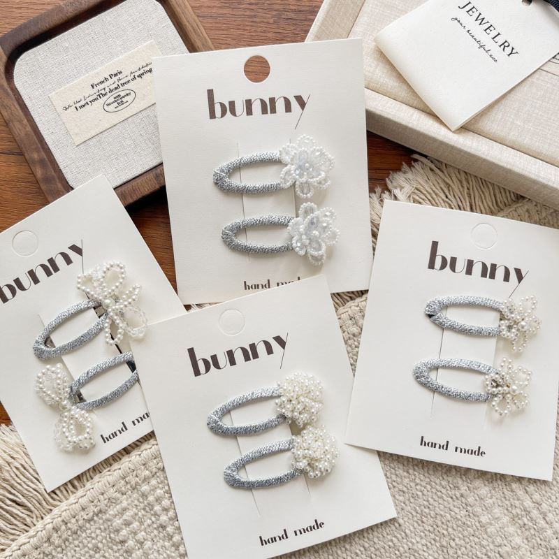 雑貨★子供用髪飾り　ヘアビン★アクセサリー★4色