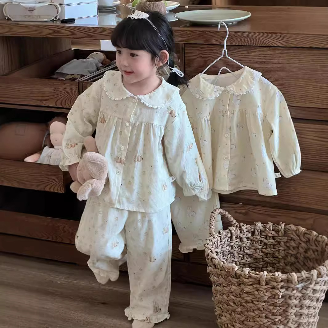 2024秋新作YM★子供服　部屋着　セットアップ★90cm〜140cm 3色