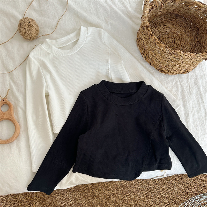 2024秋新作★子供服　トップス★80cm〜130cm 2色