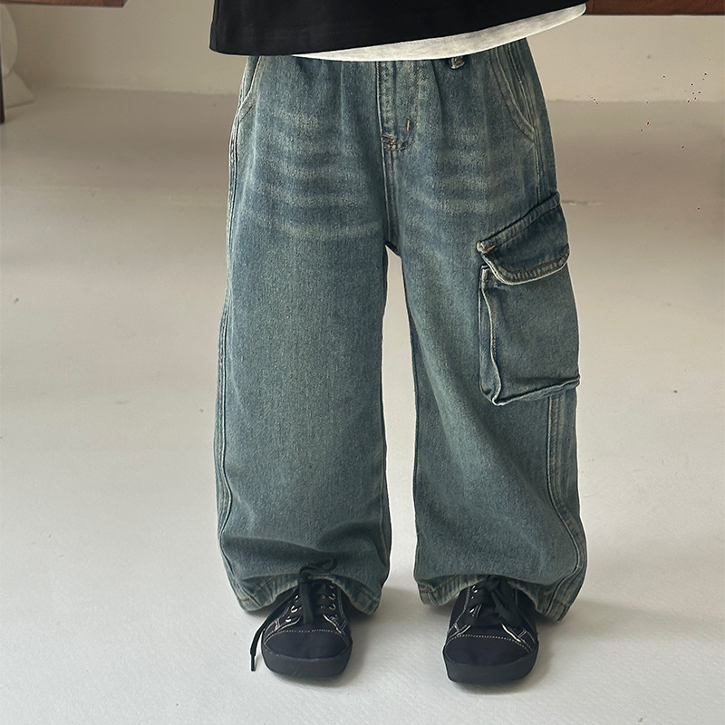 2024新入荷★子供服　デニムズボン★90cm〜140cm