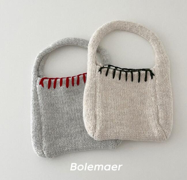 2024新型★子供用ハンドバッグ★ニットバッグ★7色