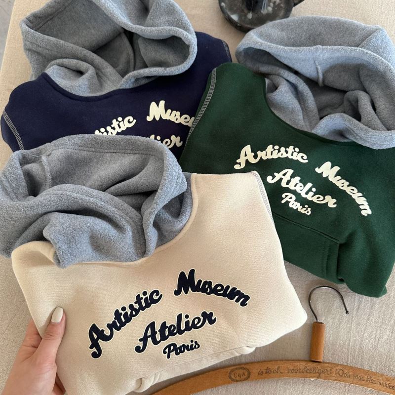 2024秋冬新品★子供服　パーカー　トップス★90cm〜140cm 3色