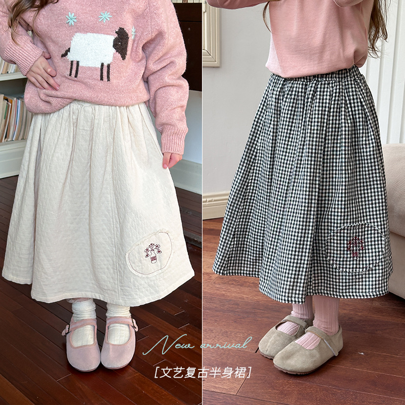 2024秋新作A★子供服　 スカート★90cm〜160cm 2色