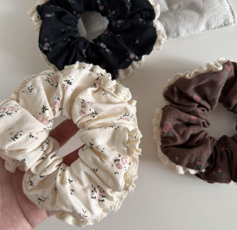 2024新品★髪飾り　アクセサリー　ヘアゴム　シュシュ★3色