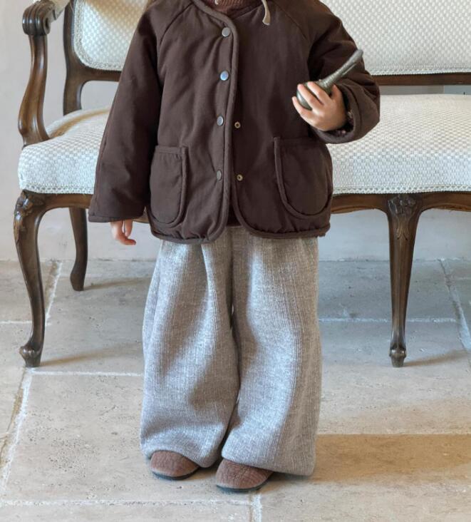 2024秋冬新品J★子供服　ズボン★90cm〜140cm 2色