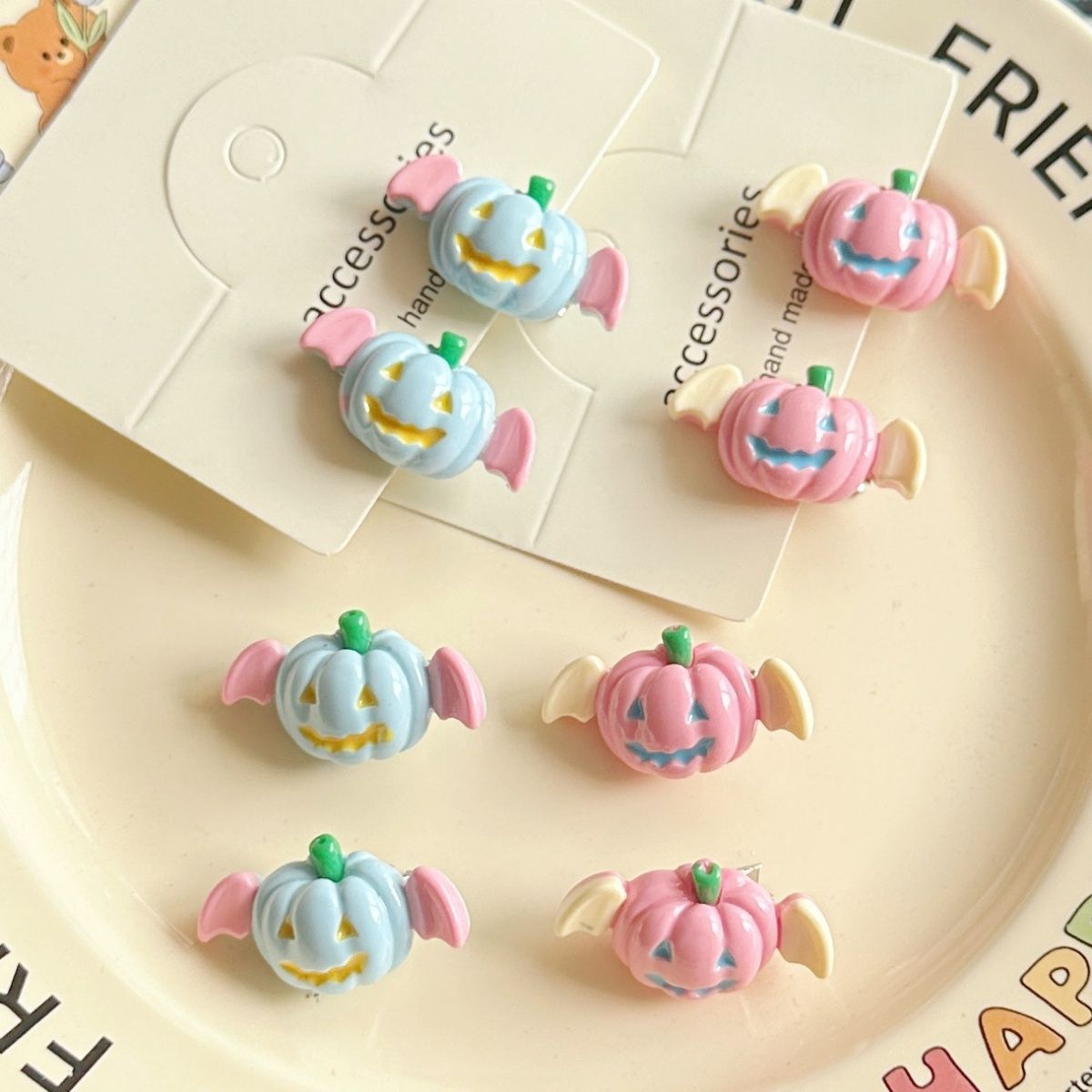 雑貨★髪飾り　ヘアビン★アクセサリー★2色