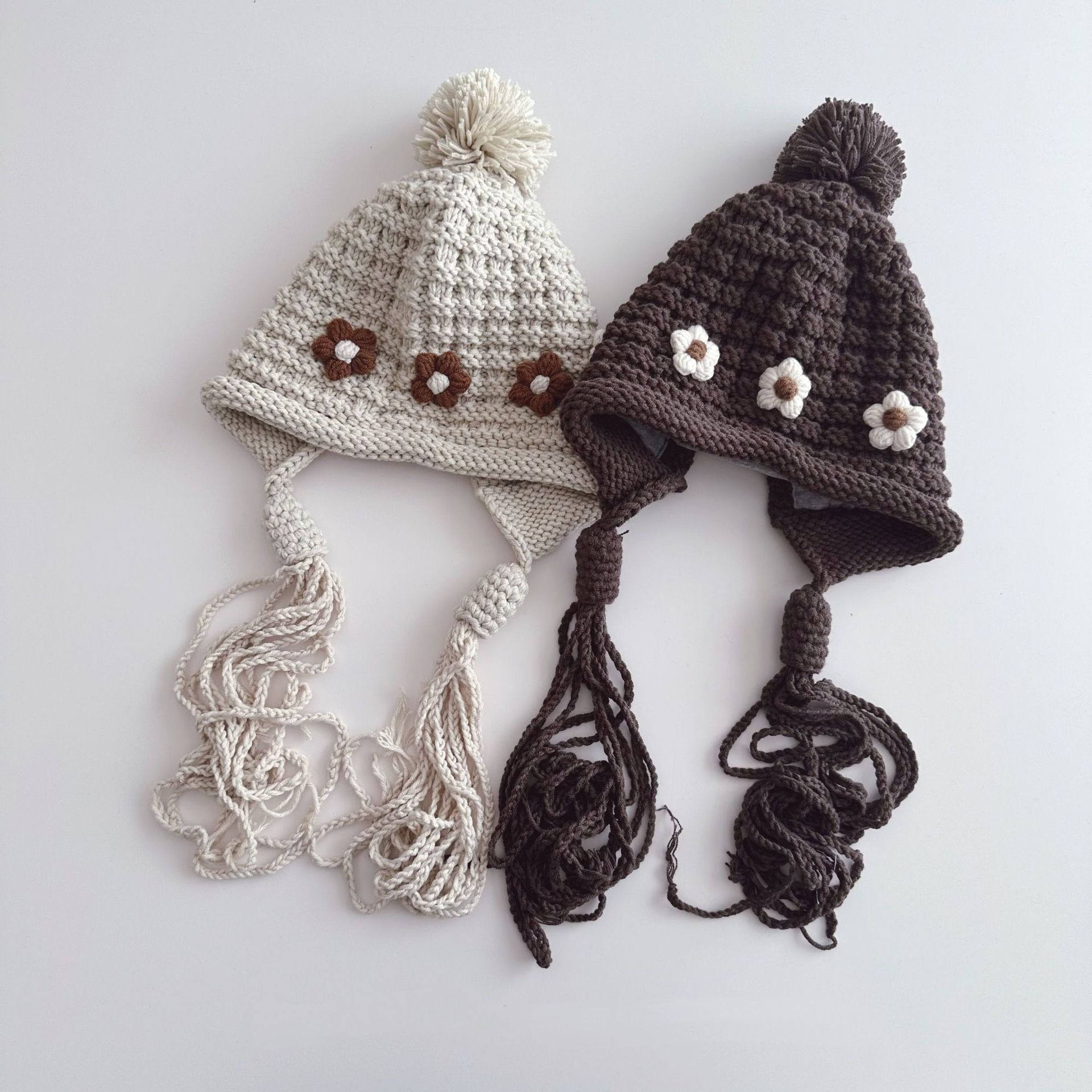 「2024」子供用★帽子★ニット帽子★耳カバー★キッズ★防寒★4色