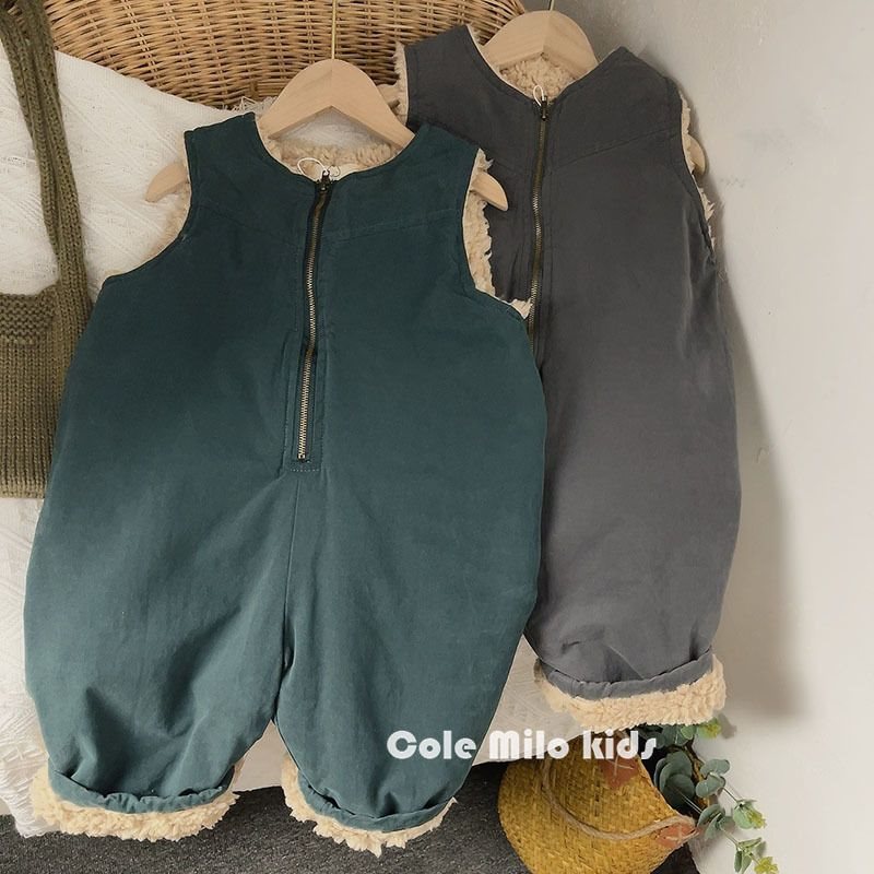 2024新品★子供服　サロペット  連体服★80〜120 2色