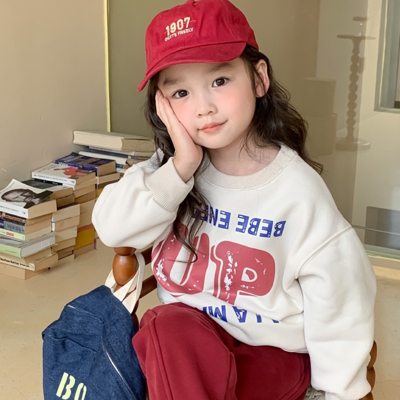 2024新品★子供服　トレーナー　裏起毛★90cm〜140cm