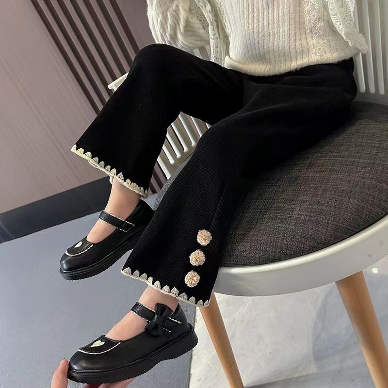 2024秋冬新品★子供服　ズボン   裏起毛★90cm〜140cm 2色