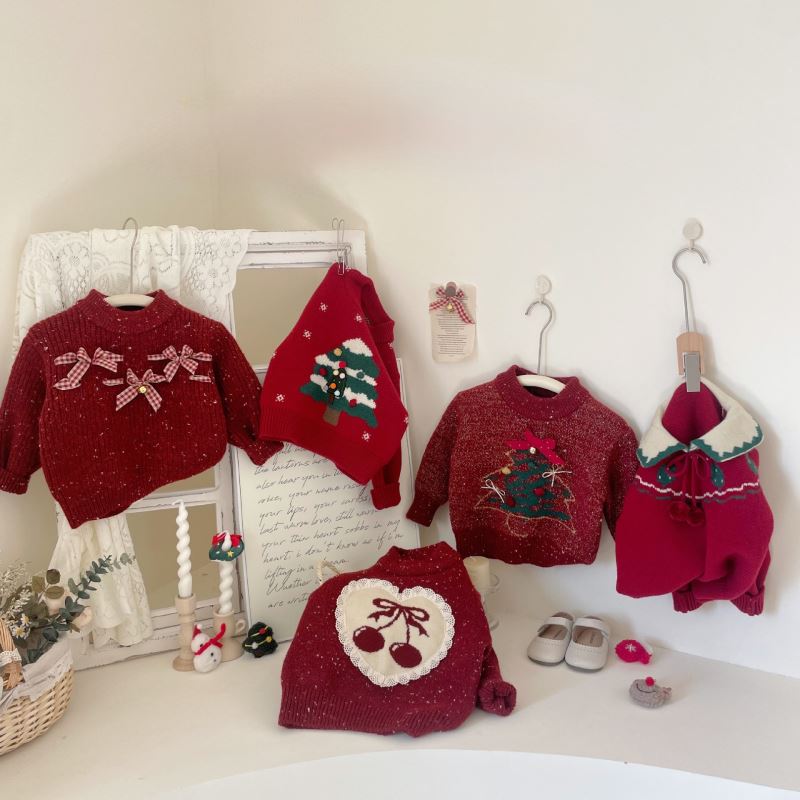 2024年新★子供服　クリスマス服　セーター★90cm〜130cm 5色