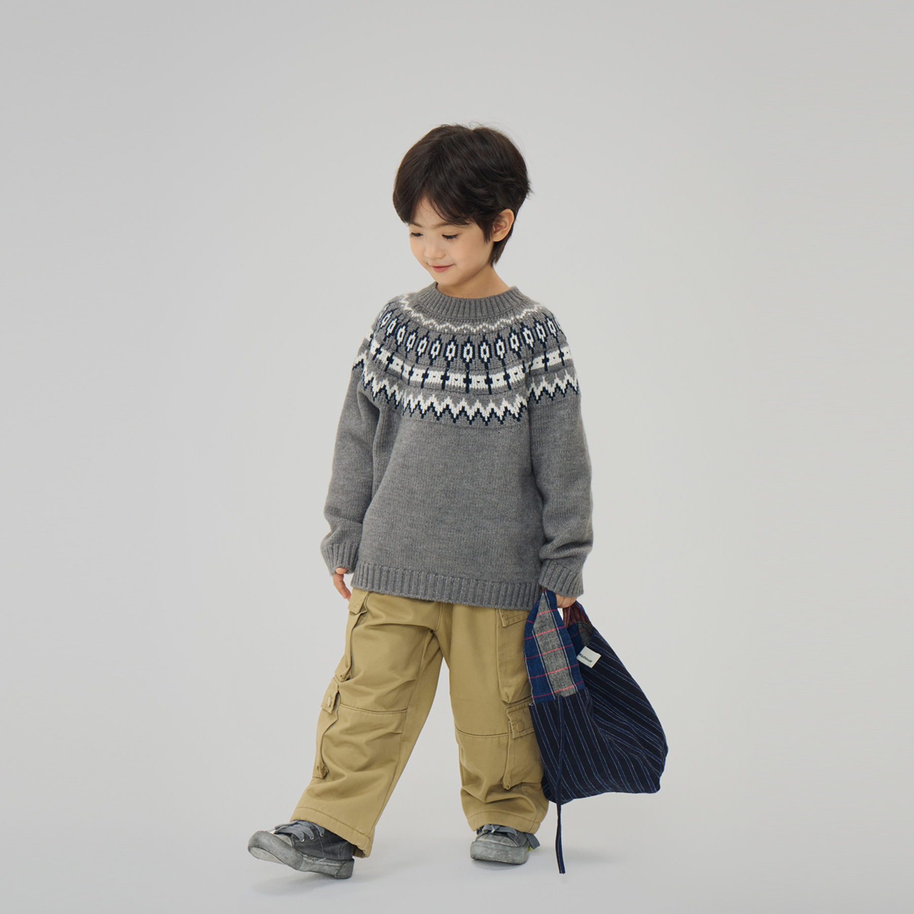 2024年新★子供服　セーター★100cm〜160cm