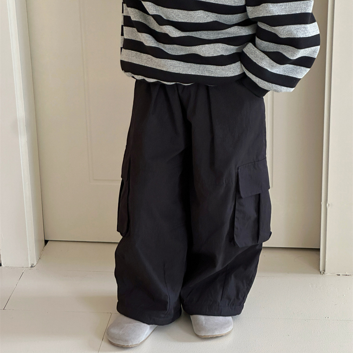 2024新入荷★子供服　ズボン　裏起毛★100cm〜160cm