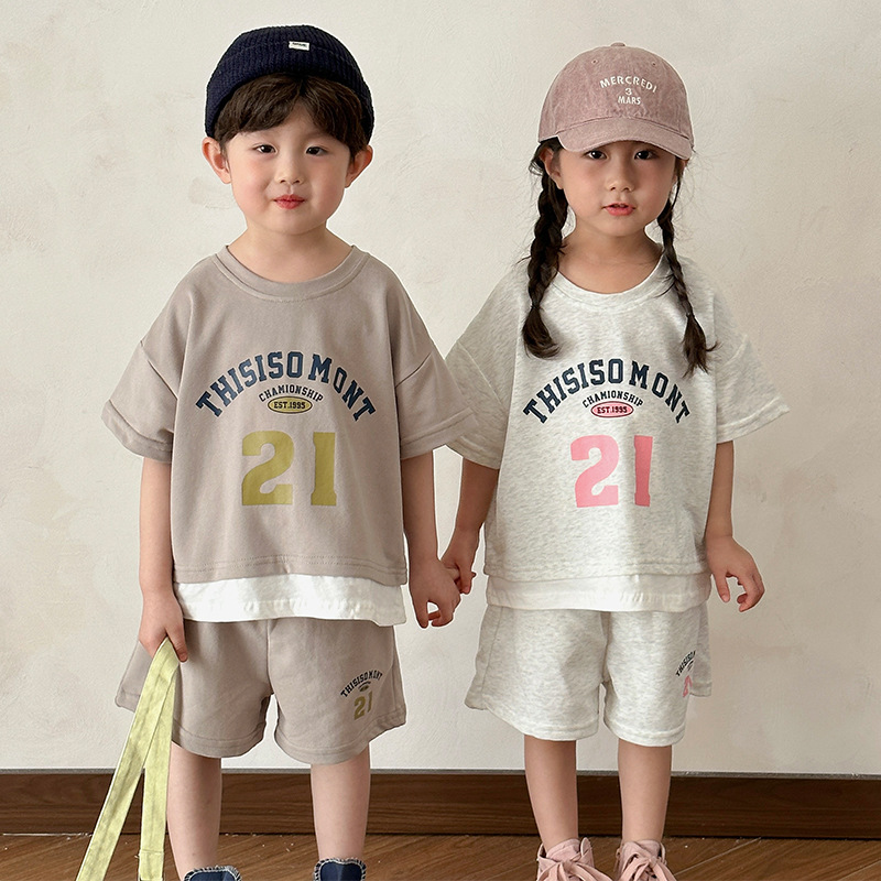 2025新品★子供服　セットアップ★80cm〜150cm 2色