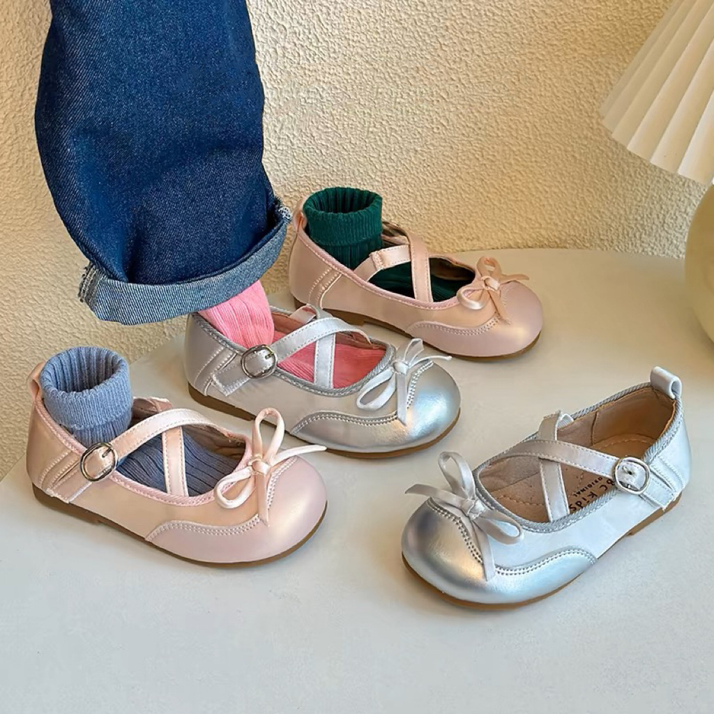 2025新入荷★子供靴★シューズ★15/11.0CM〜25/14.5CM 2色