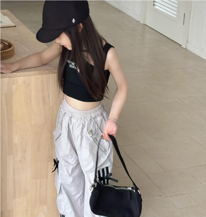 2025新作Y★子供服　トップス★90cm〜150cm 2色