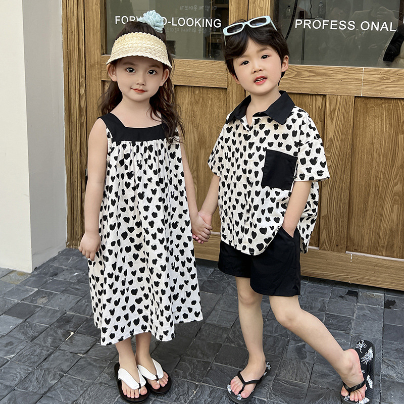 2025新品★子供服　ワンピース&上下セット★90cm〜140cm 2色