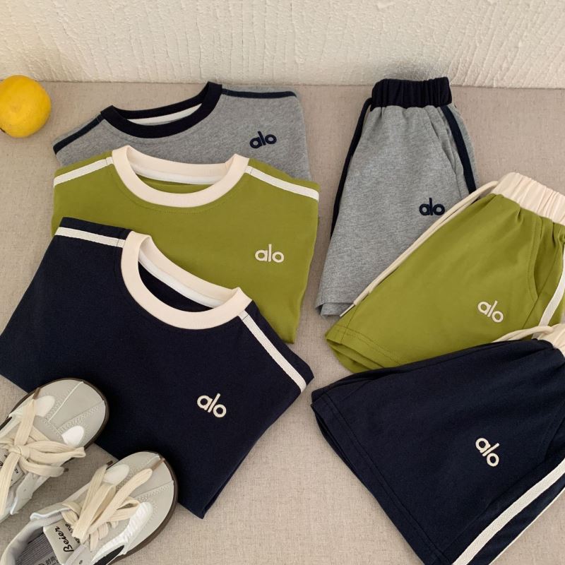 2025新品★子供服　セットアップ★90cm〜150cm 3色