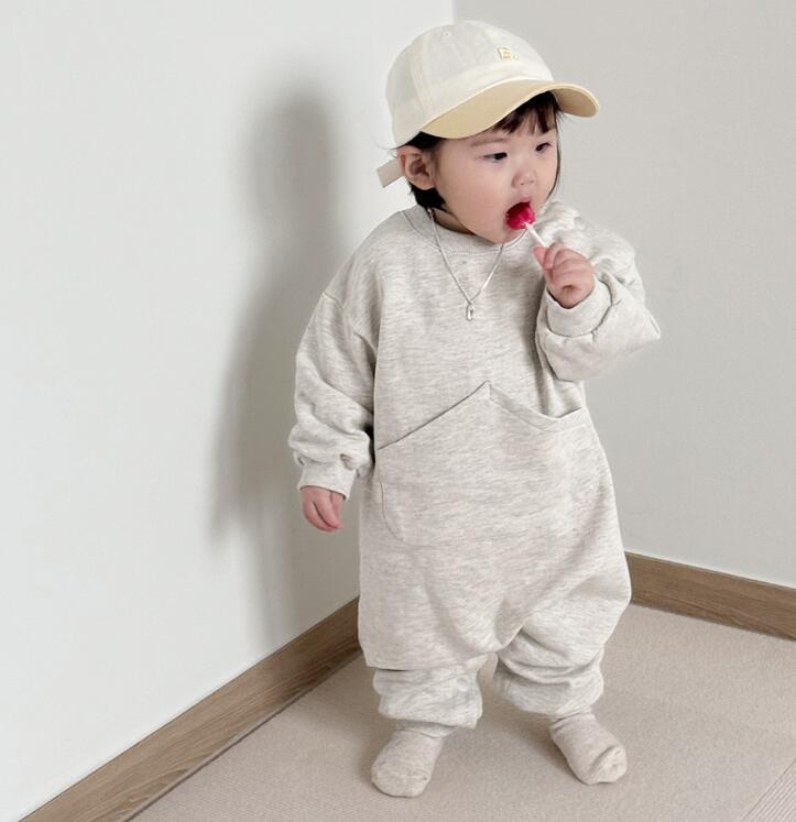 2025秋新入荷★ベビー服　ロンパース★66cm〜90cm 2色