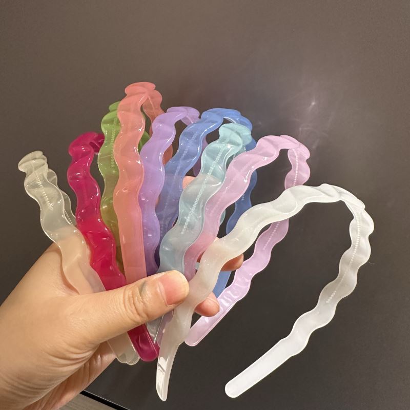2025年新品★髪飾り　アクセサリー★カチューシャ